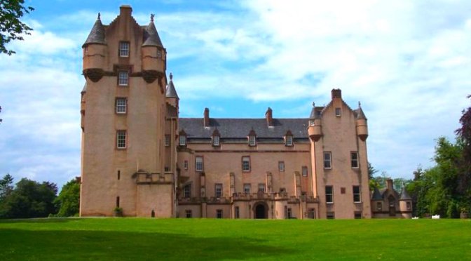 Guide to the Castles of Scotland